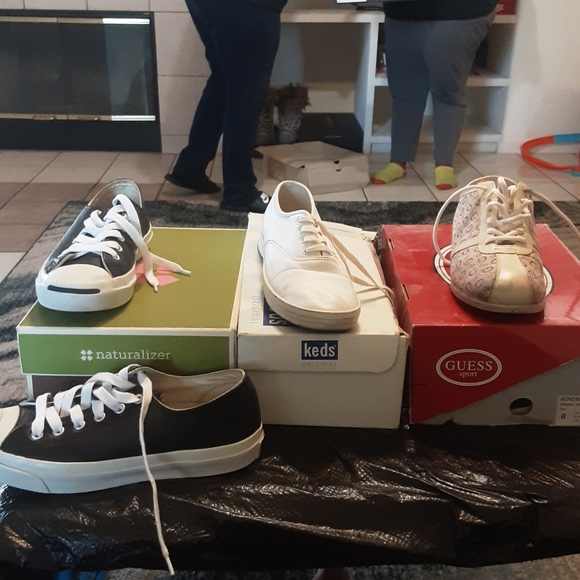 Shoes - Picture 2 of 2